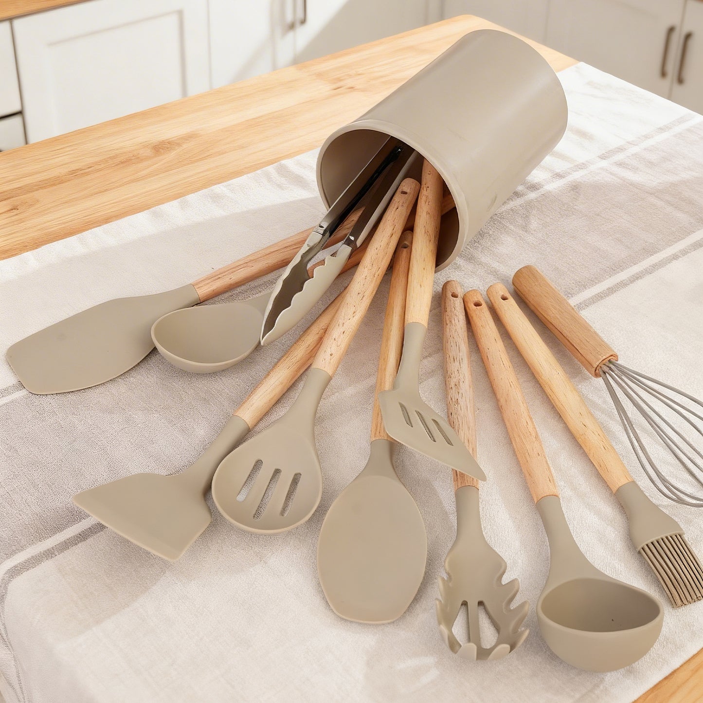 Silicone Cooking Utensils Set, Heat Resistant Kitchen Cooking Utensils Set, 12 PCS Handle Silicone Kitchen Gadgets Utensil Set, Khaki
